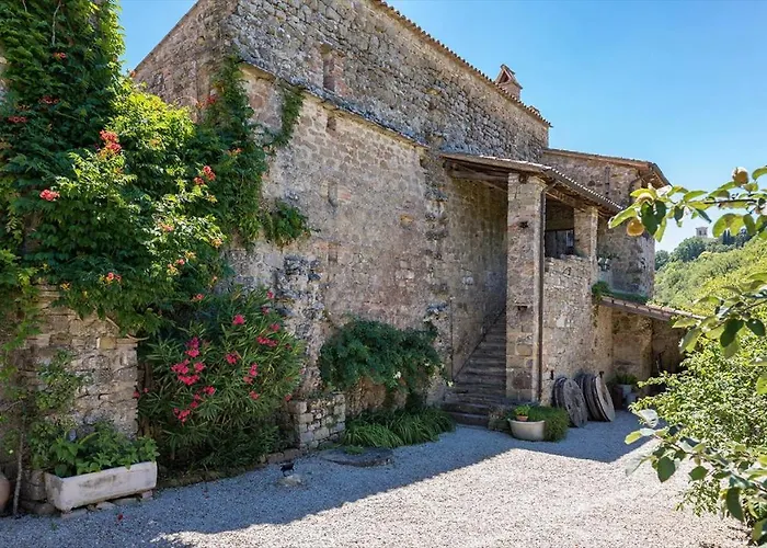 San Lorenzo - Luxury Monastery