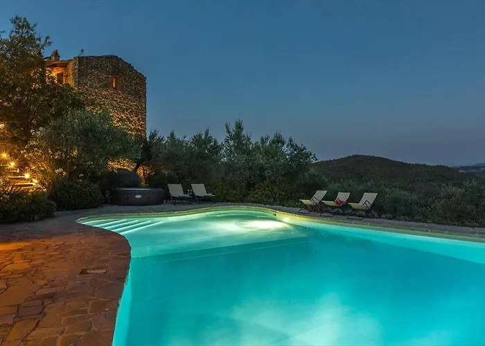 Вилла San Lorenzo - Luxury Monastery *